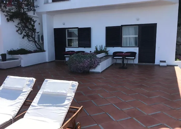 Baia Scirocco Couette-café 3*