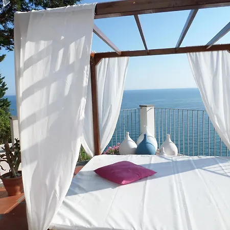 Baia Scirocco Bed & Breakfast