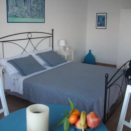 Baia Scirocco Bed & Breakfast 3*